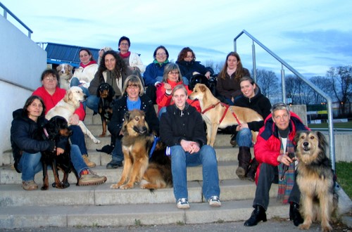 AK Schulhund 0108 Gruppe 1.jpg